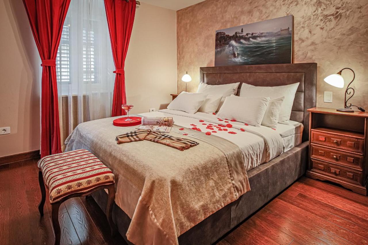 Theatre Luxury Rooms Split Dış mekan fotoğraf