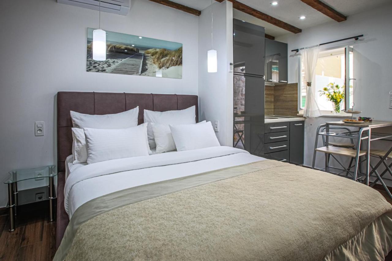 Theatre Luxury Rooms Split Dış mekan fotoğraf